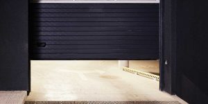 garage door stuck halfway